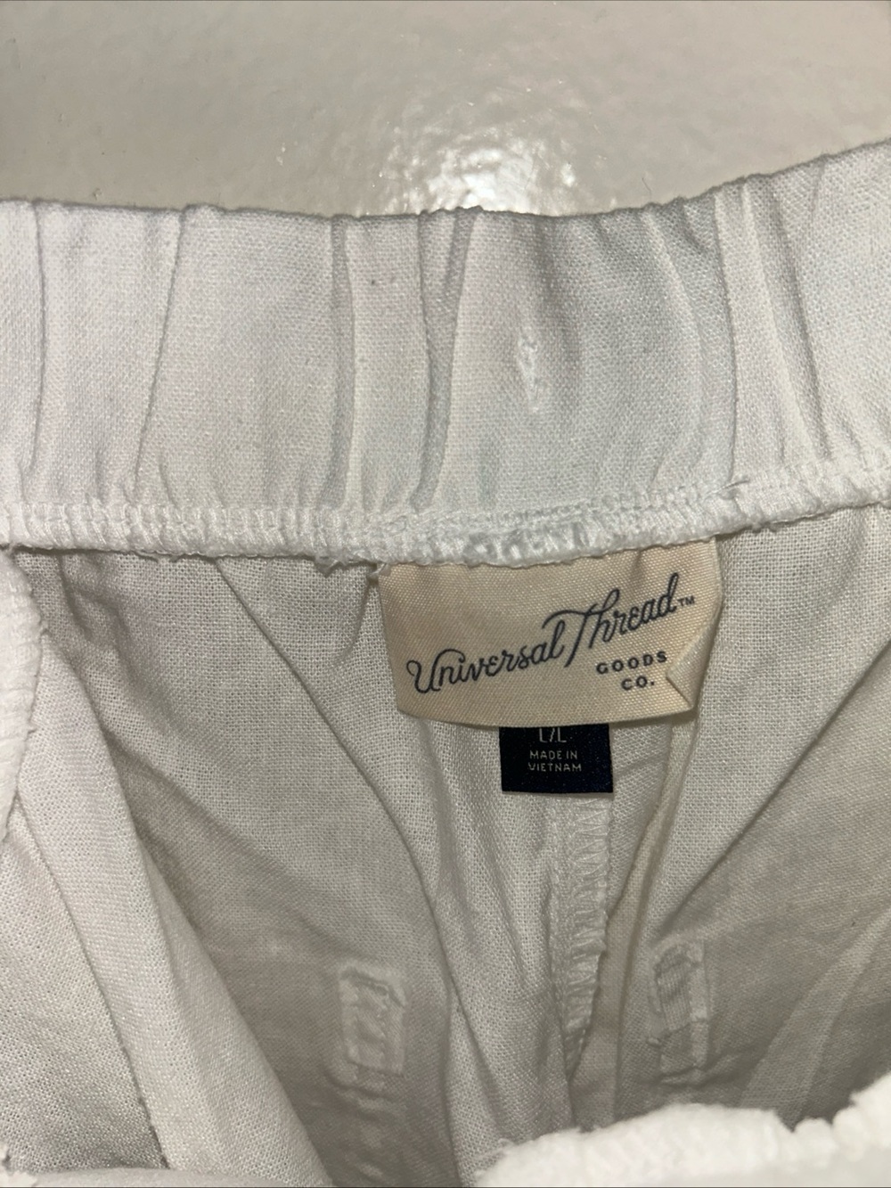 Universal Thread Cream Drawstring Waist Pants - Picture 4 of 10